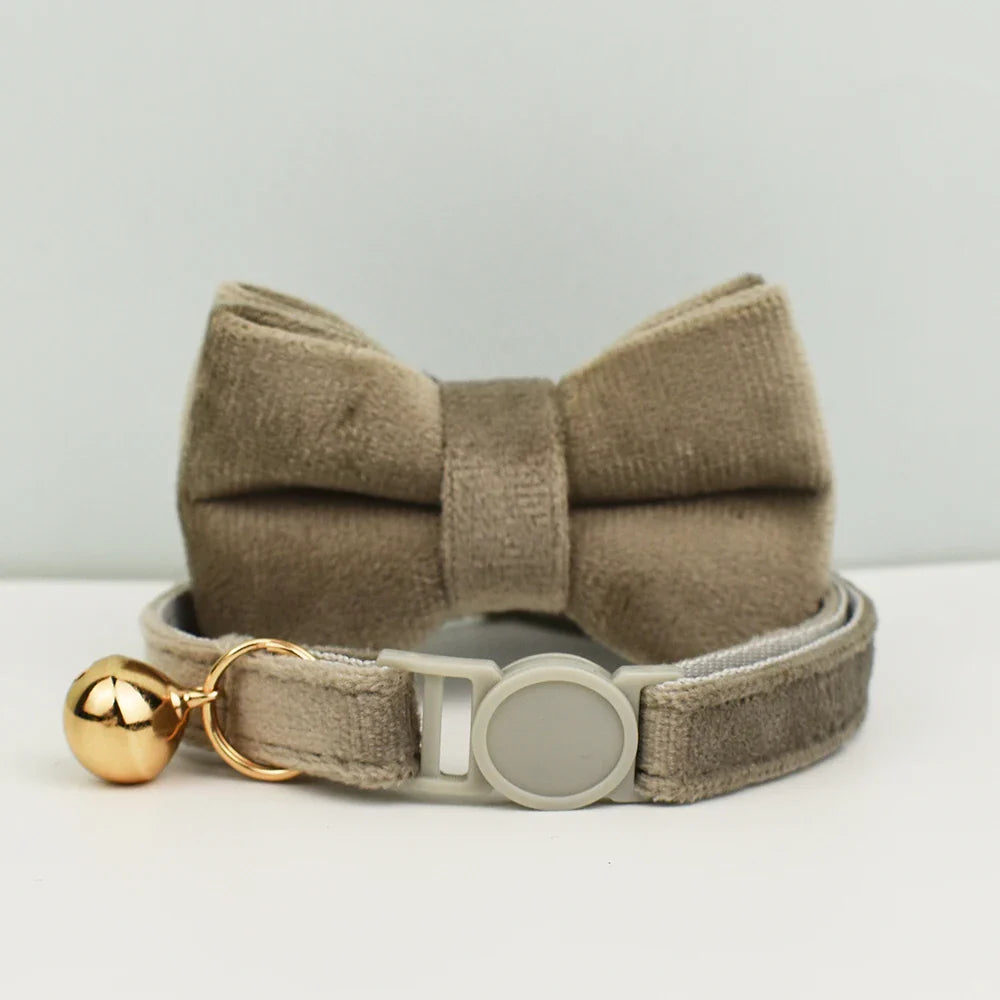 Velvet Cat Collar with Adjustable Safety and Bell-My Little Pet