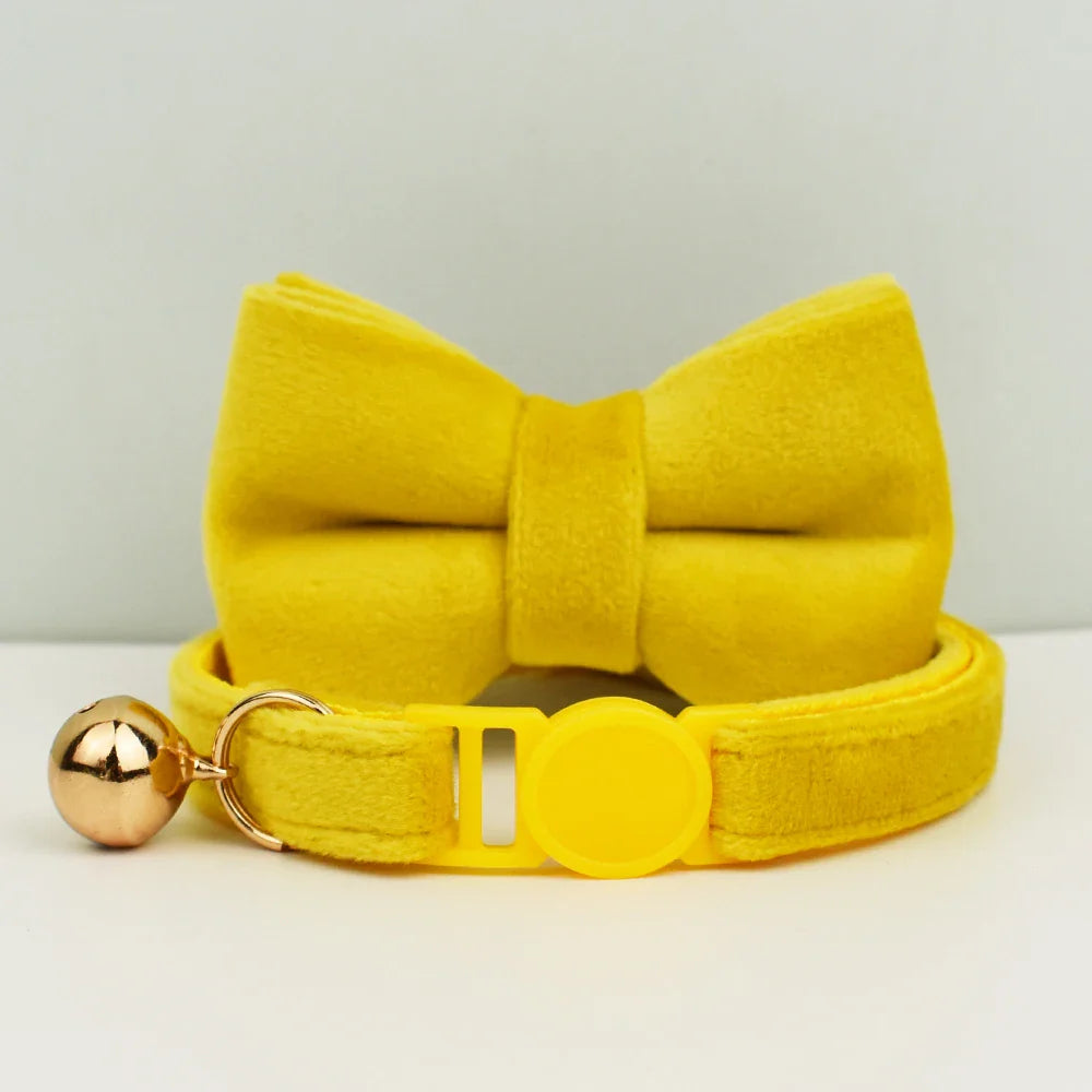 Velvet Cat Collar with Adjustable Safety and Bell-My Little Pet